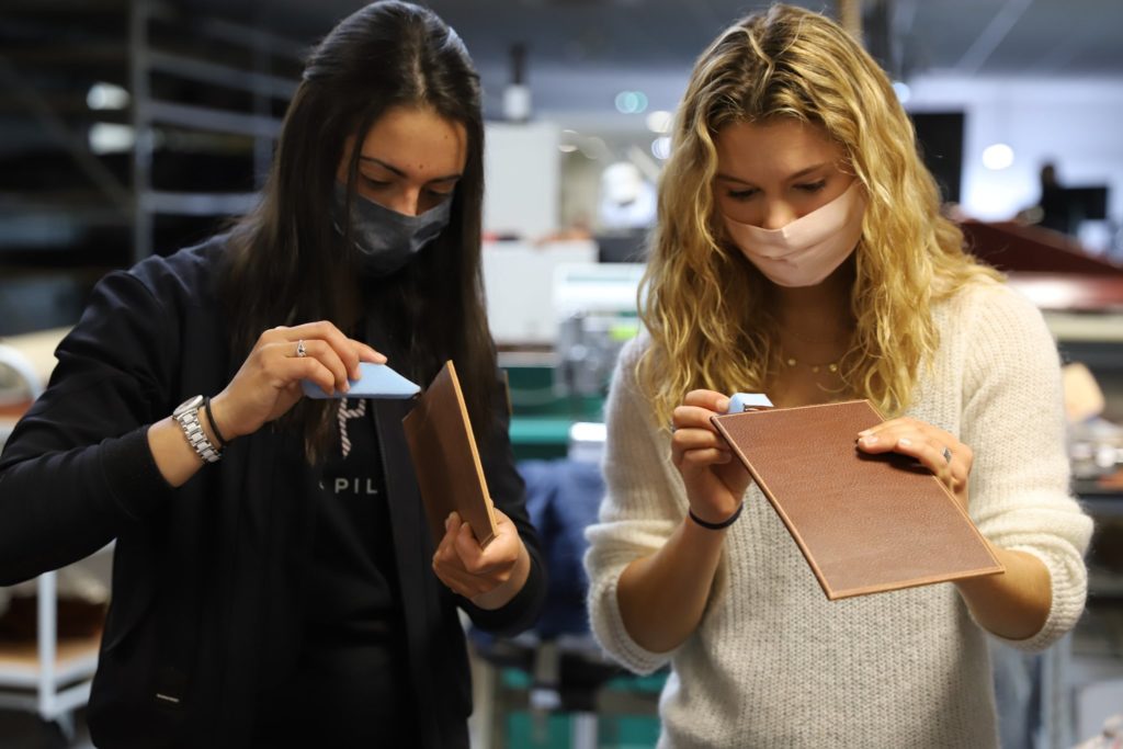 Explication de la fabrication d'une selle Antarès Sellier